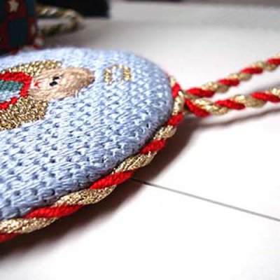 Make cording to trim your needlework ornaments