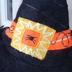 Faux Embroidered Felt Witch's Hat Pet Costume