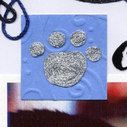 How to make paw prints with iron-on thread