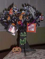 Halloween Memory Tree