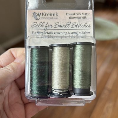 Sampler Green Silk For Small Stitches