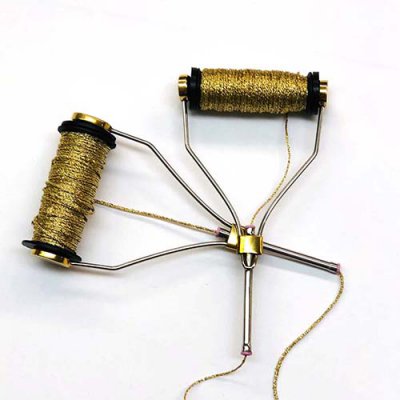 Two sizes of Kreinik Bobbins to fit all Kreinik thread spools for fly tying