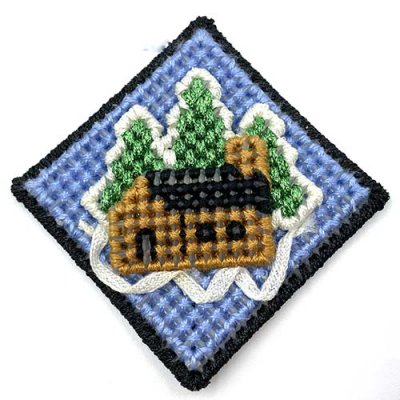 Log Cabin Plastic Canvas Pin