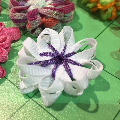 Use Kreinik Braids with the Clover Flower Loom